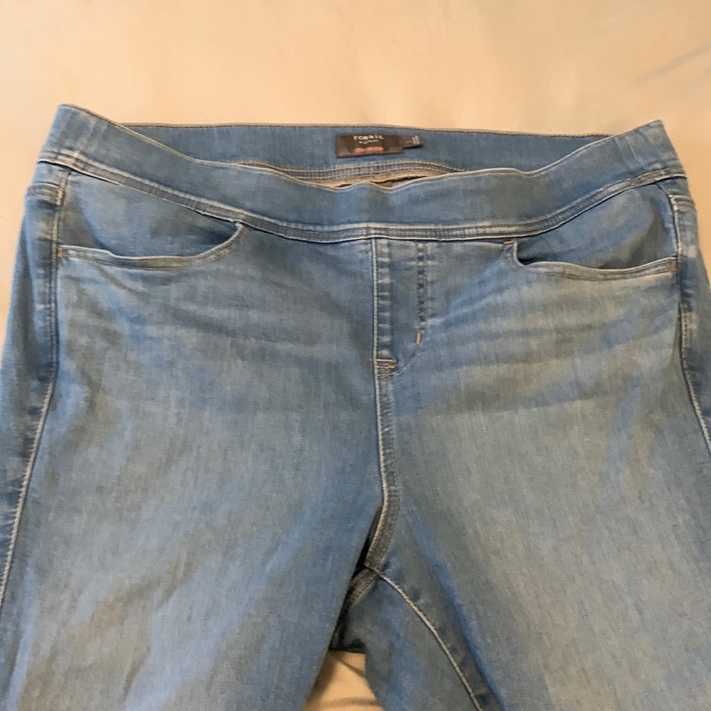 Torrid crop lean Jean